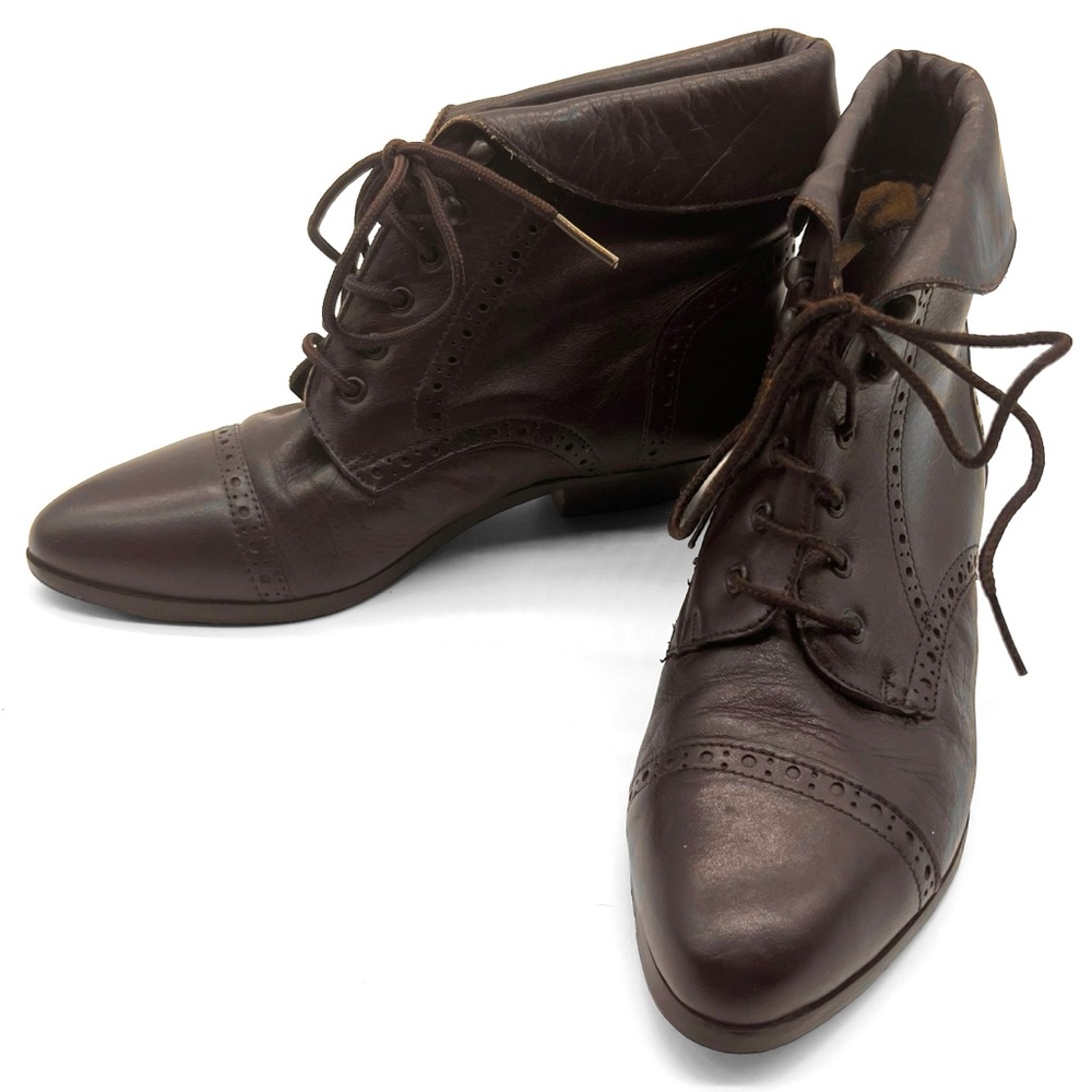 SOLD Brown Leather Lace-Up Fold Over Peter Pan Ankle Boots 90s Vintage Mainframe